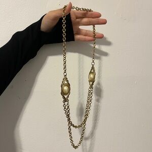 costume jewelry necklace pearl ornate gold